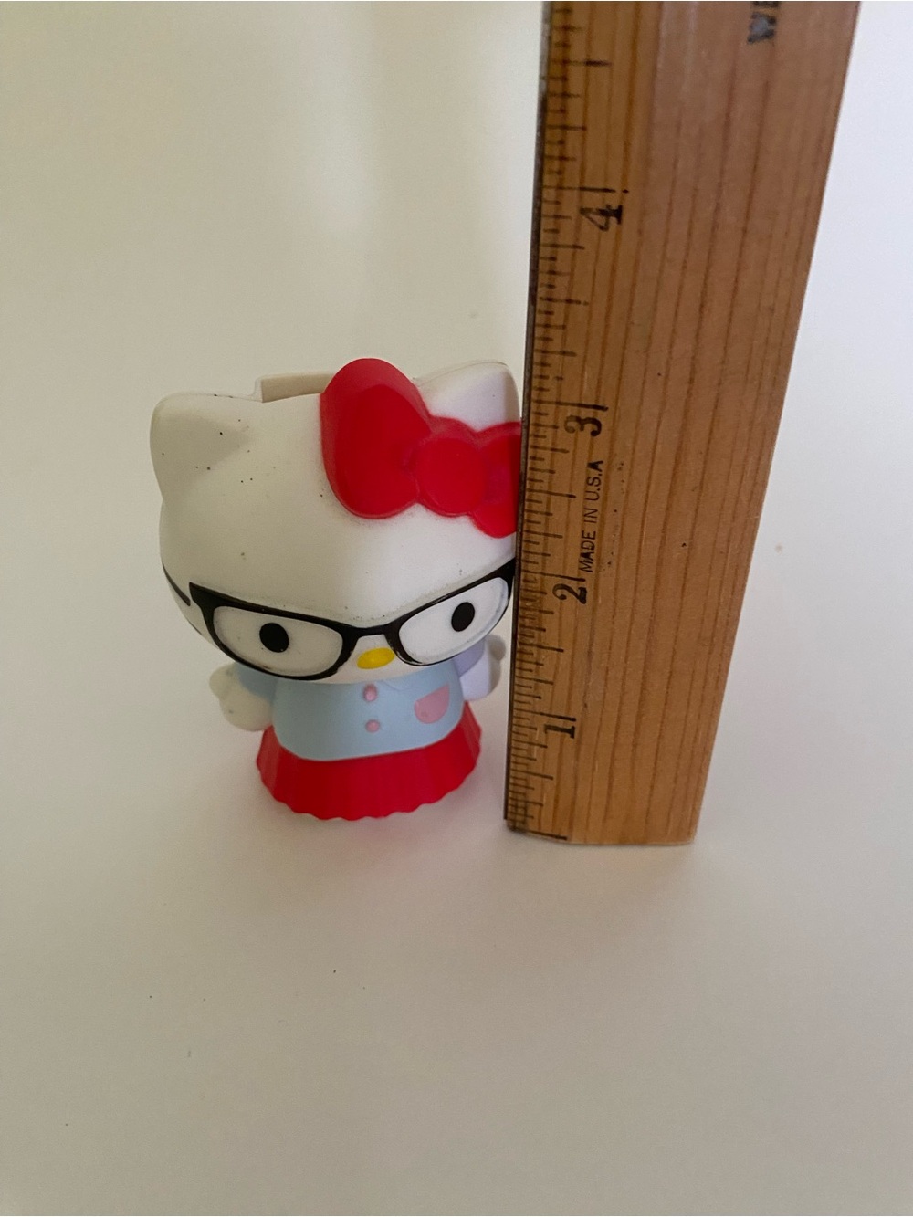Hello Kitty Figure - Picture 12 of 14